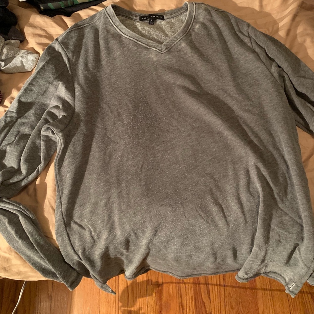 Robert Barakett long sleeve size large gray green